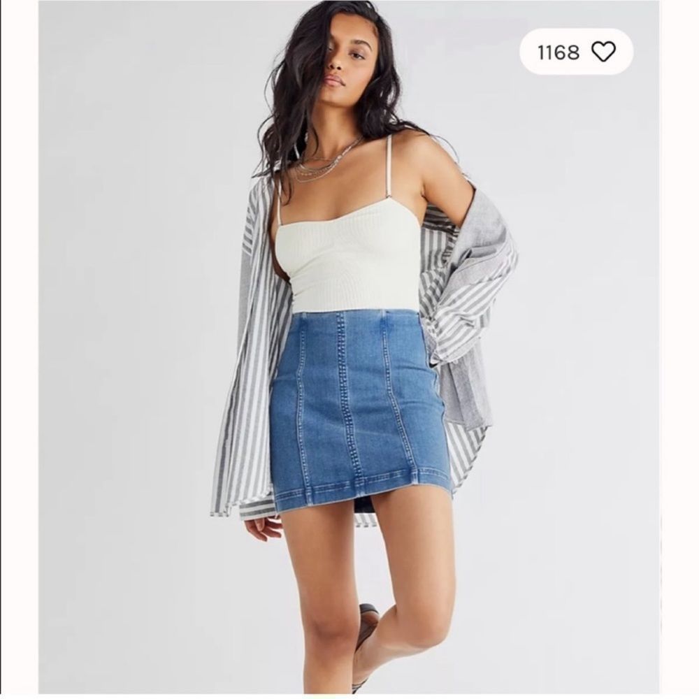 Free People Modern Femme Denim Mini Skirt in Faded Indigo | SZ 4 - Picture 6 of 14